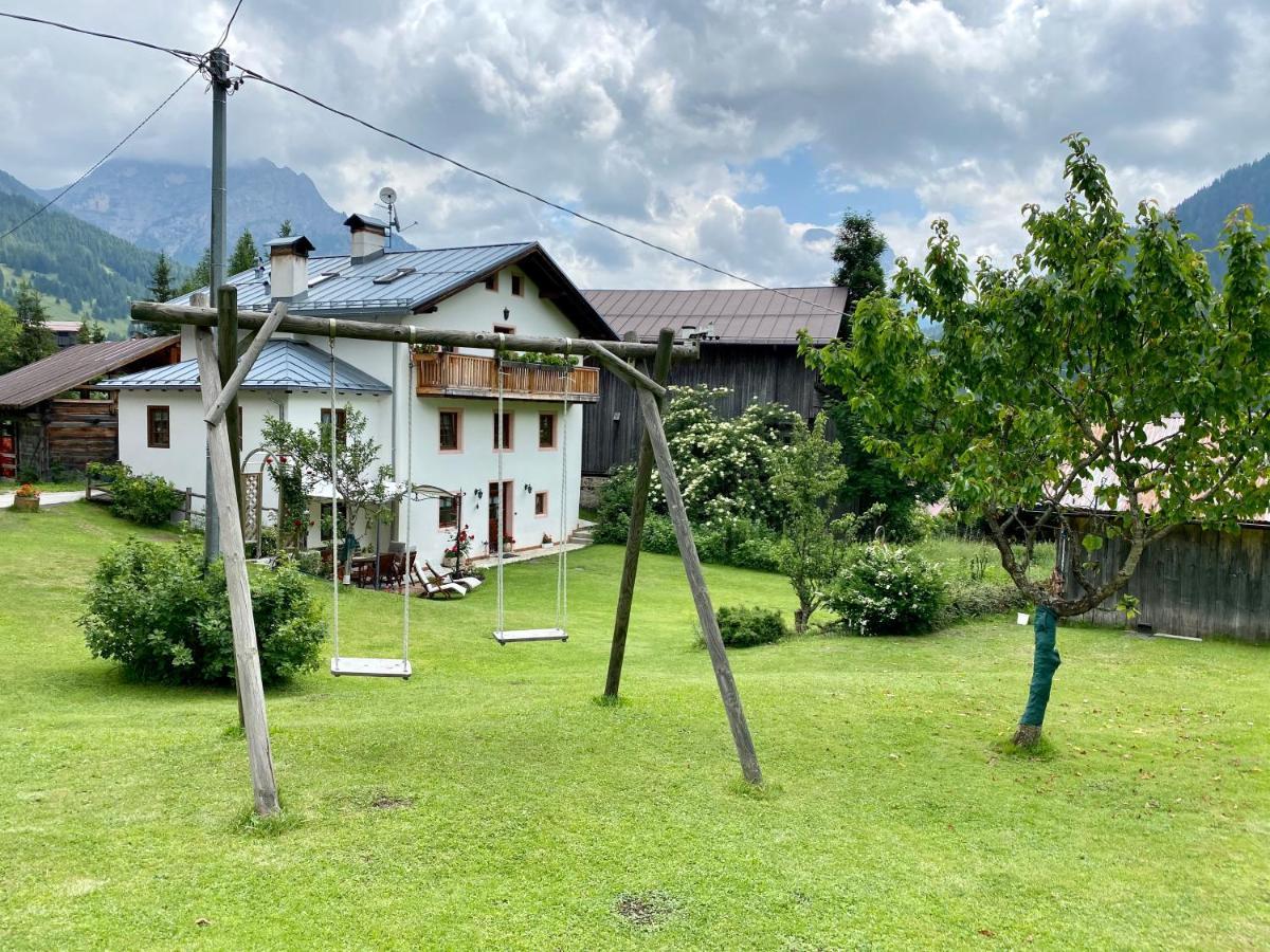 Dolomites Charme Chalet Коле Санта Лучия Екстериор снимка